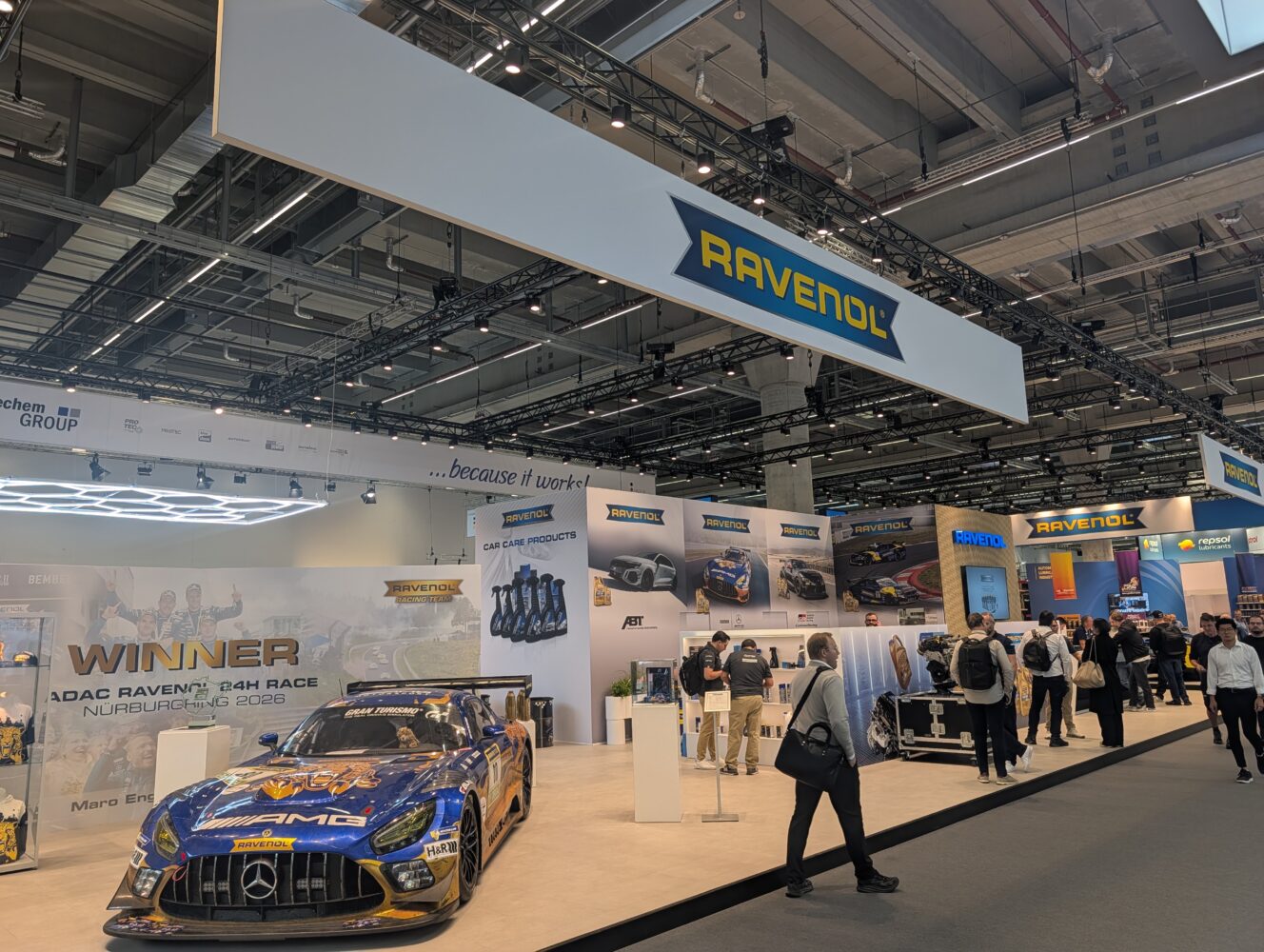 【現地レポ】ドイツの超巨大見本市「Automechanika」でRAVENOL狂の血が沸騰した話